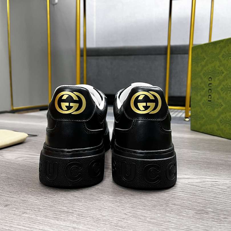 גוצ'י סניקרס שחור מט