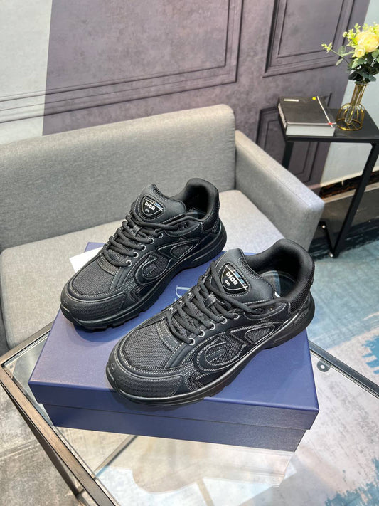 דיור ספורט אלגנט שחור