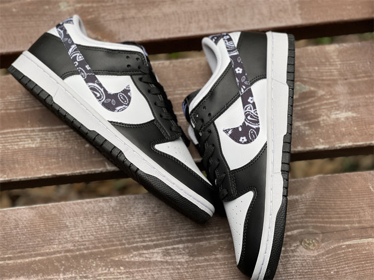 נייק דאנק לבן שחור סמל בנדנה