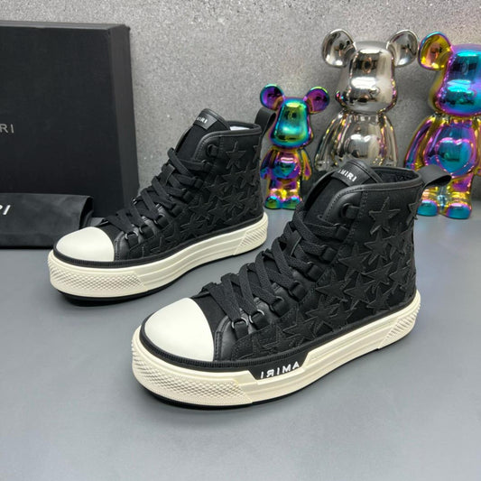 אמירי גבוהות כוכבים שחור