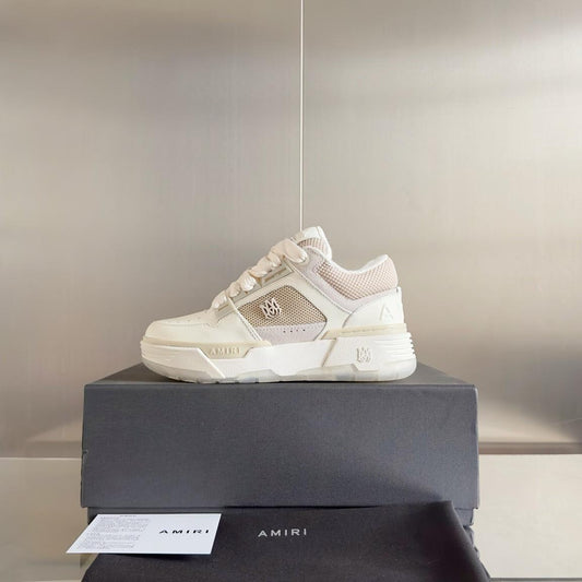 אמירי ספורט אלגנט לבן קרם