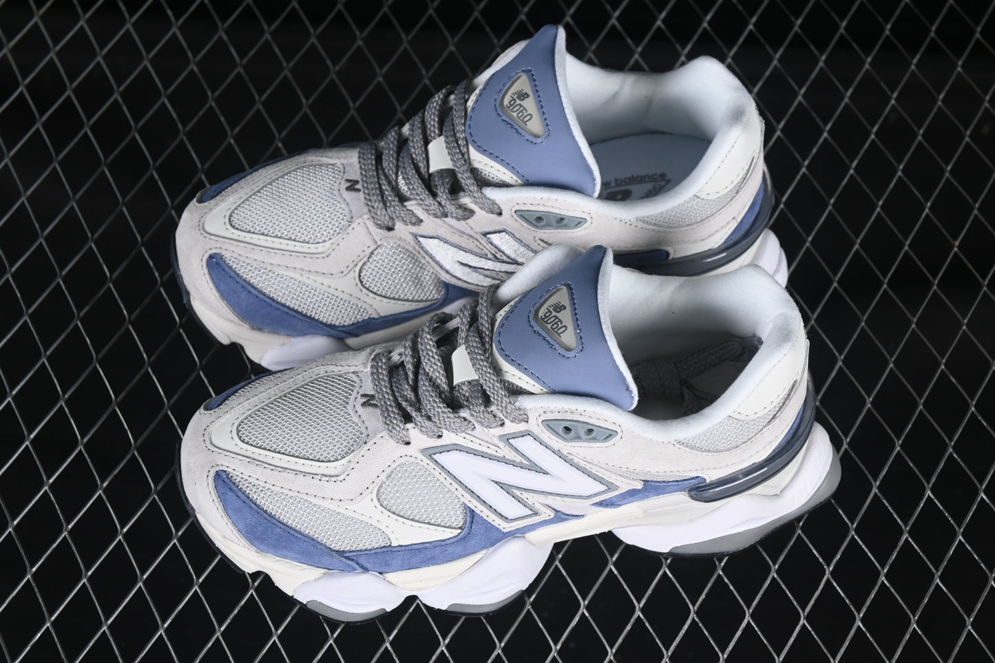 ניו באלנס 9060 לבן כחול