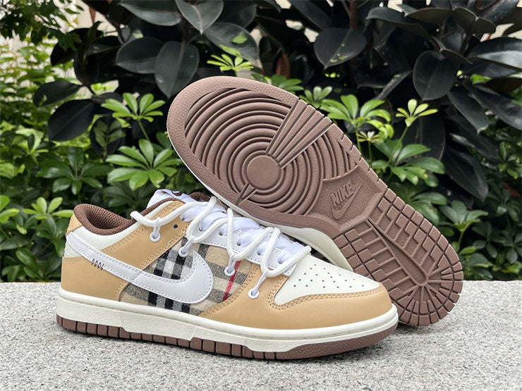 נייק דאנק חום משבצות