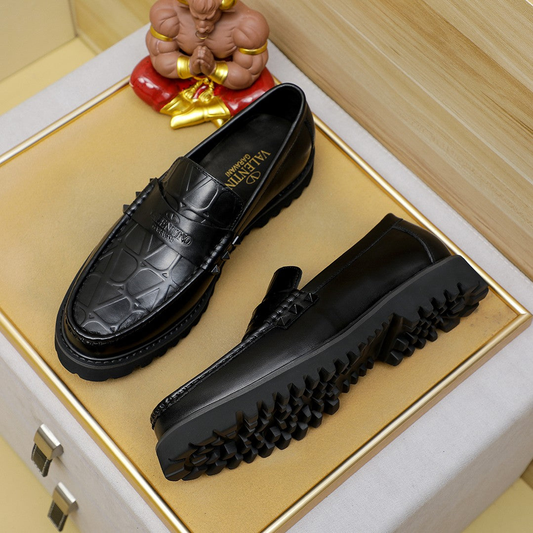 ולנטינו מוקסין שחור עור מלא