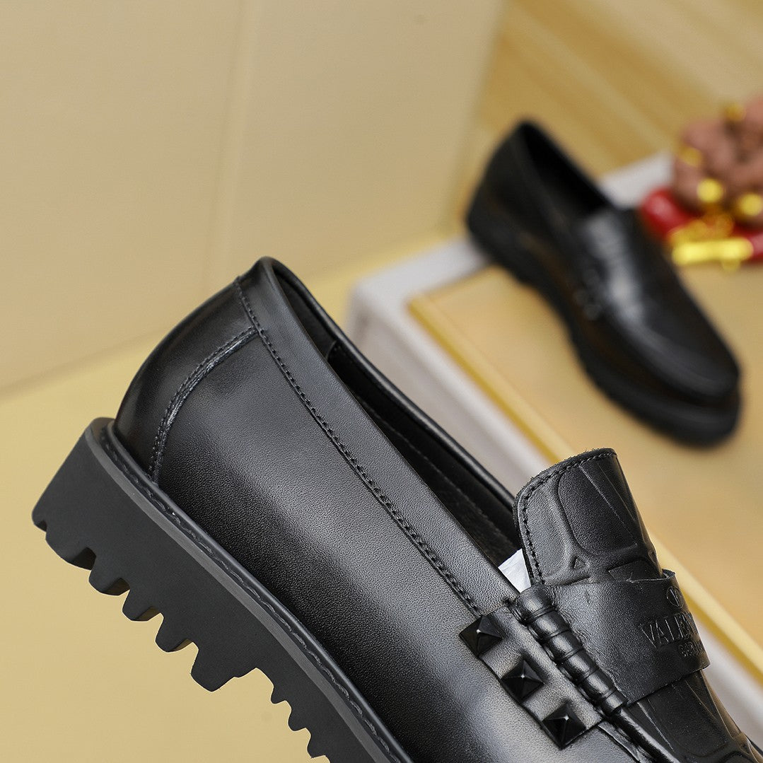 ולנטינו מוקסין שחור עור מלא