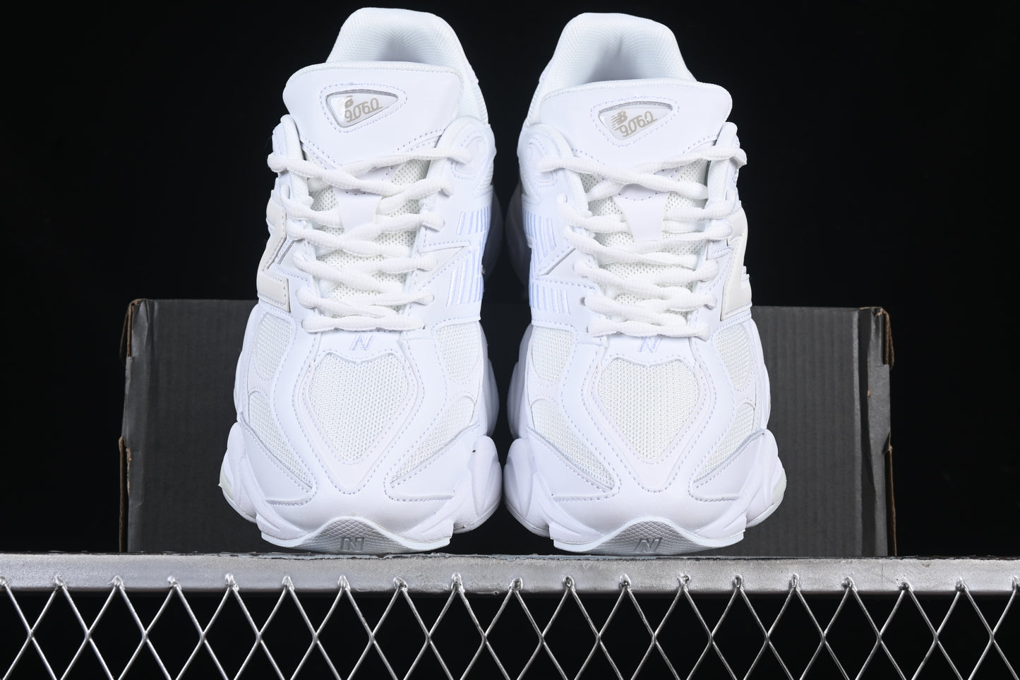 ניו באלנס 9060 לבן