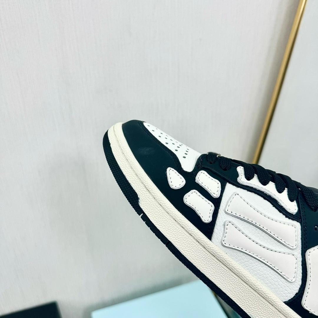 אמירי סניקרס עצמות לבן שחור