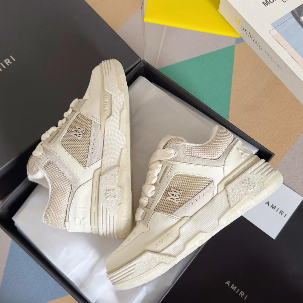 אמירי ספורט אלגנט לבן קרם