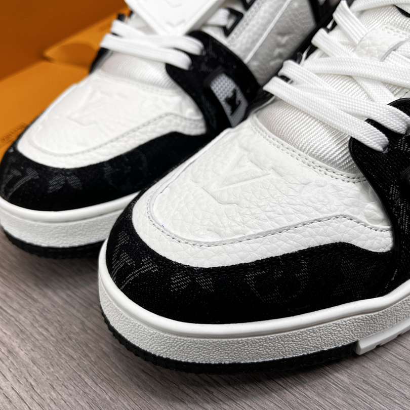 שחור sneakers לואי ויטון