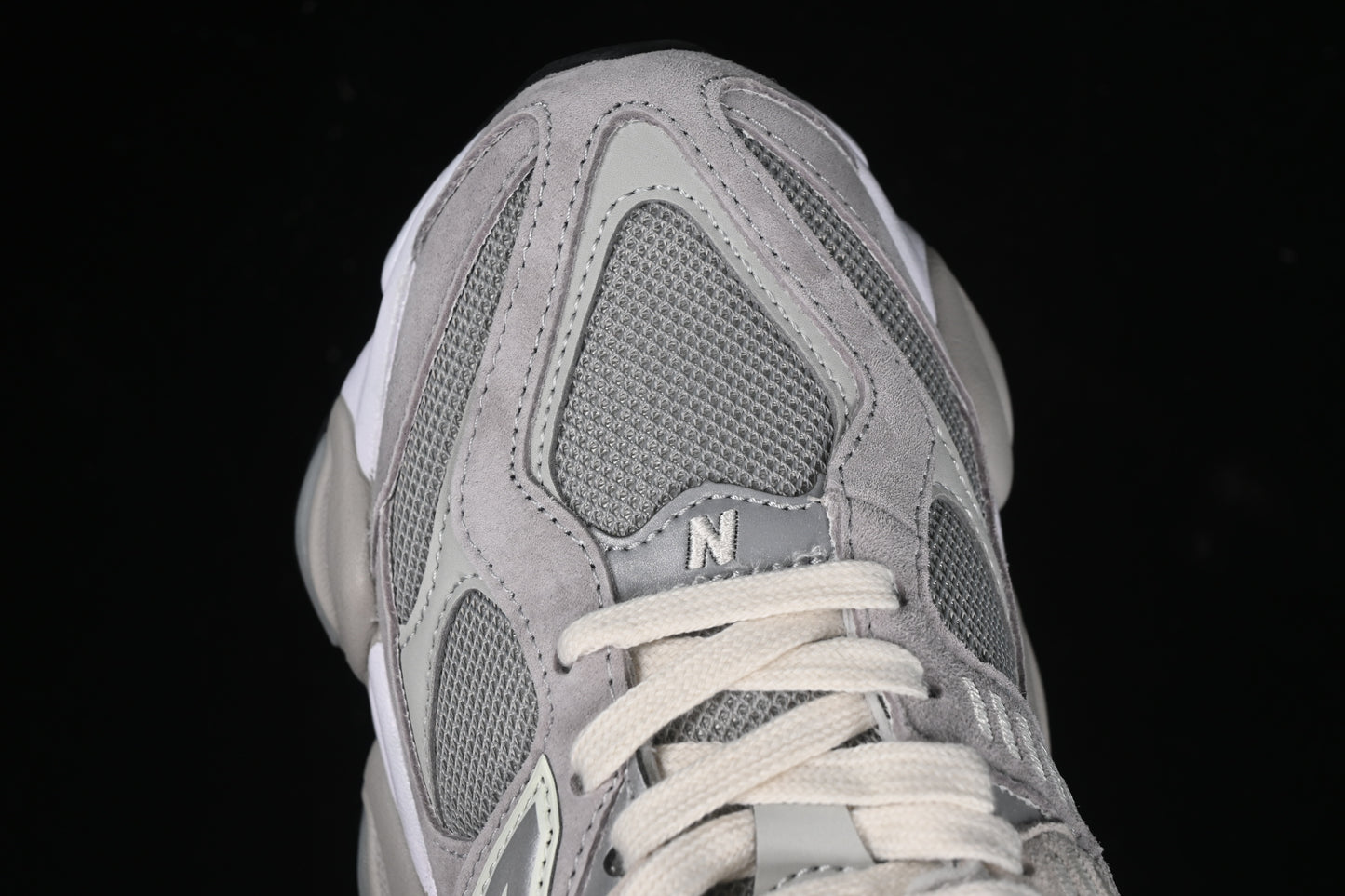 ניו באלנס 9060 אפור