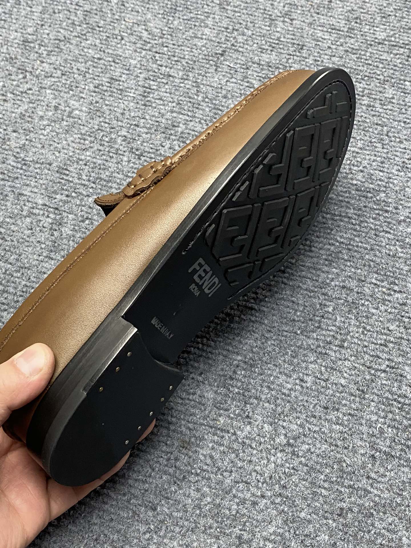 פנדי מוקסין חום