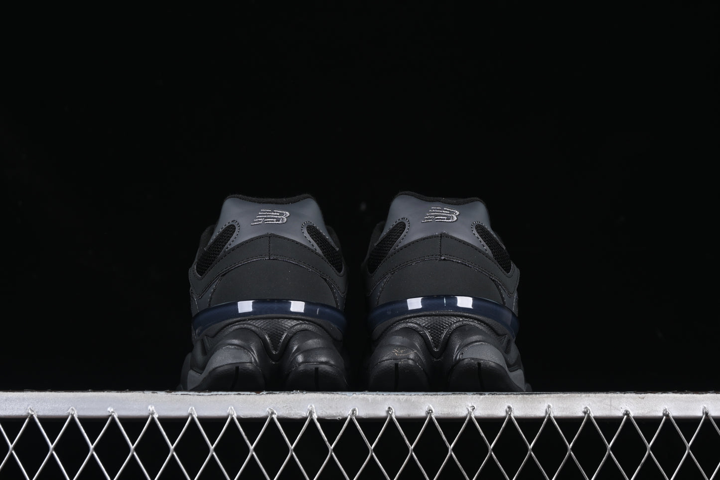 ניו באלנס 9060 שחור