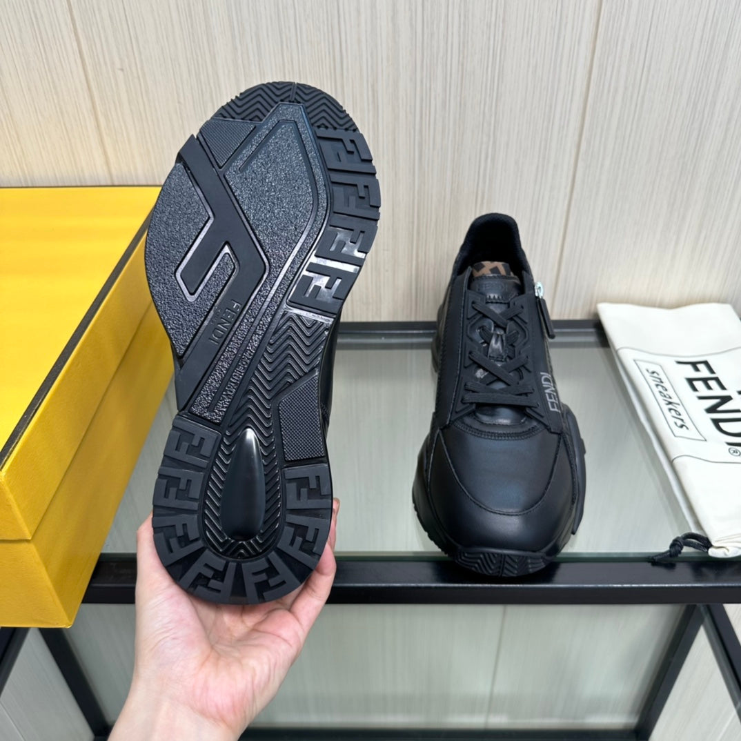 פנדי ספורט אלגנט שחור