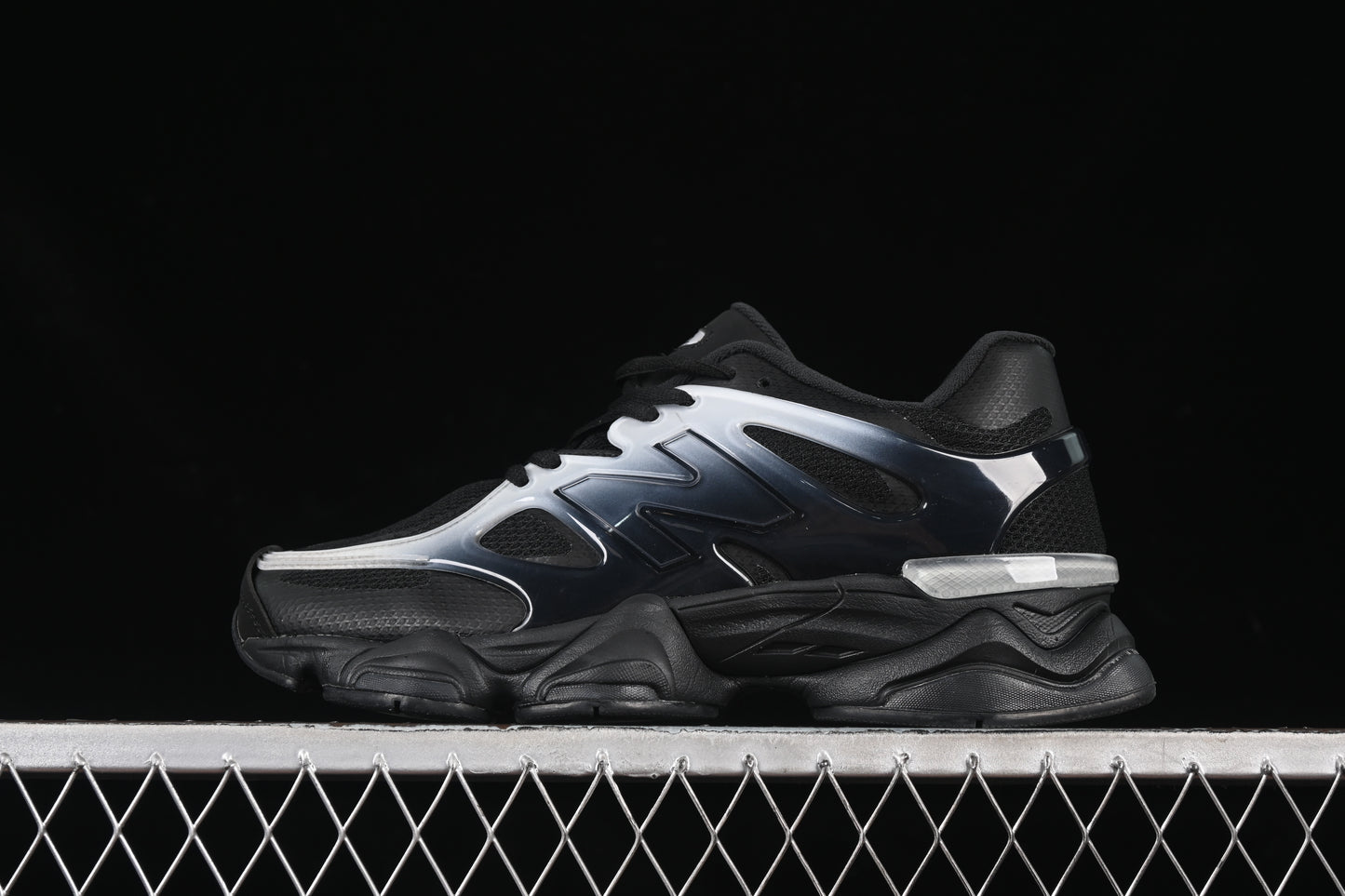 ניו באלנס 9060 שחור לבן