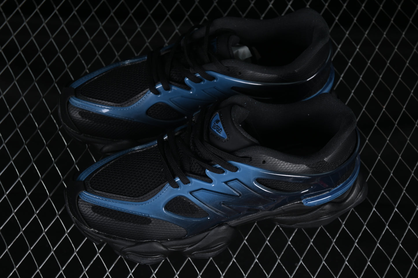 ניו באלנס 9060 שחור כחול