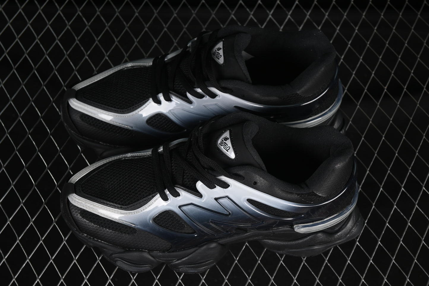 ניו באלנס 9060 שחור לבן